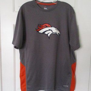 Majestic Mens S/S NFL Denver Broncos Athletic T-Shirt NWOT - Size Medium*